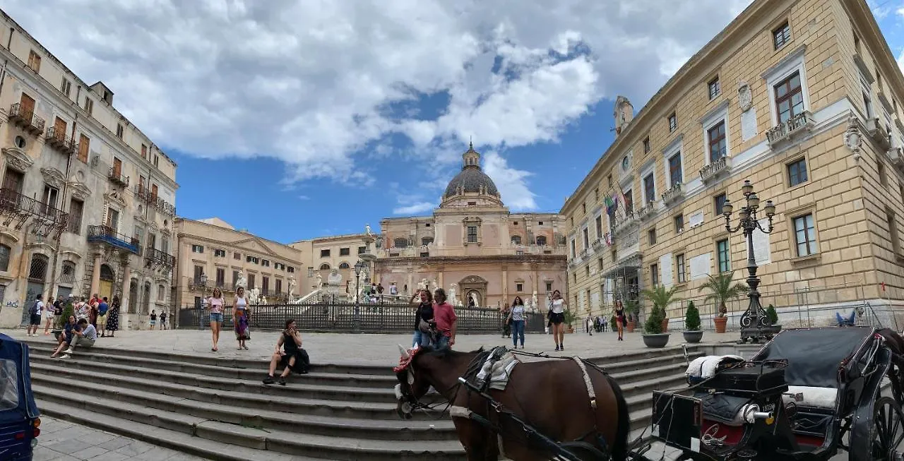 Antico Vicolo Di Ballaro Palermo 0*,  Italy