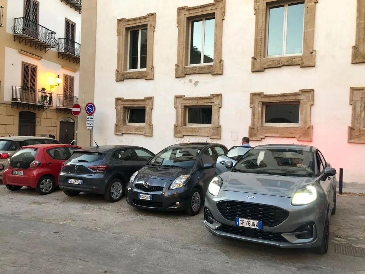 Antico Vicolo Di Ballaro Palermo 0*,