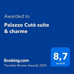 Palazzo Cuto & Charme Apartment